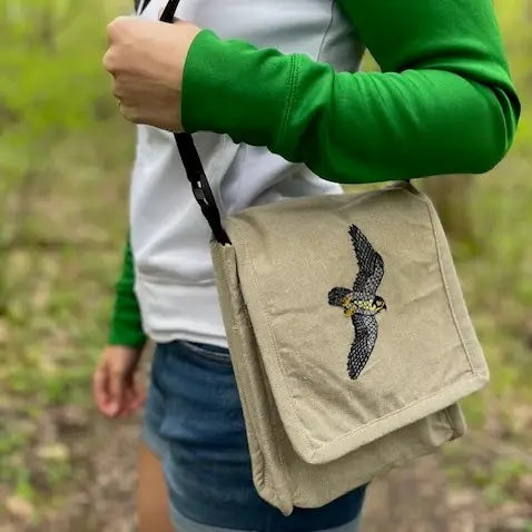 Peregrine Falcon Field Bag