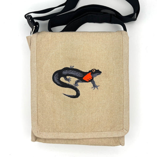 Red-cheeked Salamander Field Bag